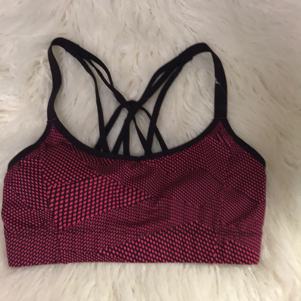 Sports bra